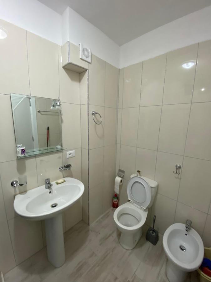 Apartment 2+1 Center Of Shkodra Kültér fotó