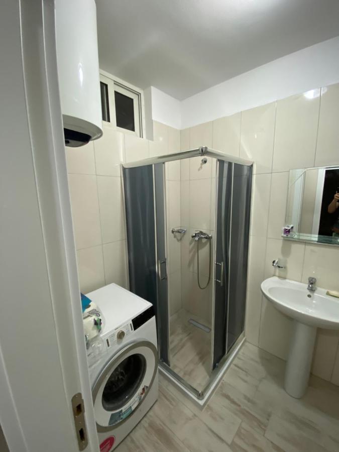 Apartment 2+1 Center Of Shkodra Kültér fotó